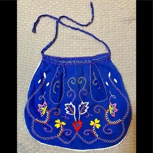 Vintage embroidered cotton half apron with pockets